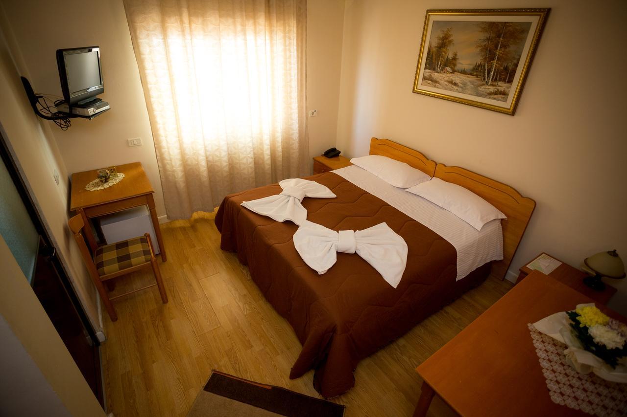 Hotel Kolping Shkodër Exterior foto